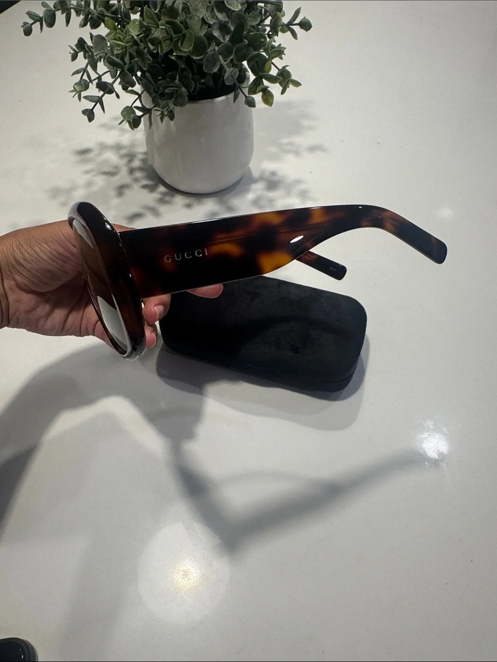 Tortoiseshell Shield Sunglasses - Brown Lenses